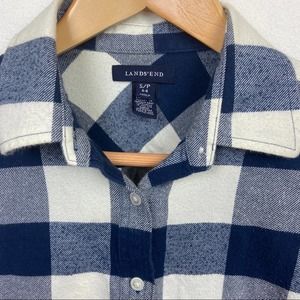 Lands’ End Women’s Flannel Blue and Cream Plaid Small Petite